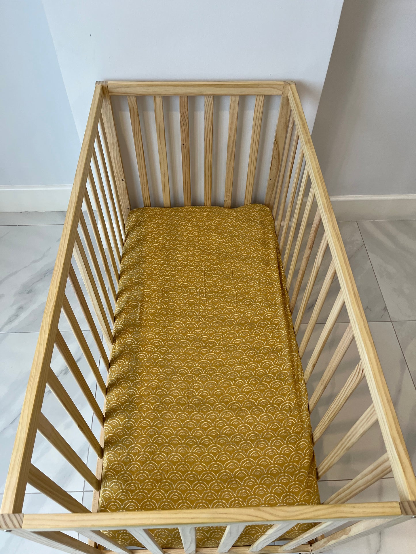 Bamboo Cotton crib sheet- Sahara Sun